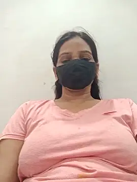 Snapshot of soni_yhakur chatting on 18, 6, 2026 soni yhakur online show from 18, 6, 2026