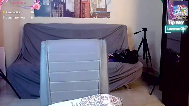 cococouple7 online show from 23, 4, 2026