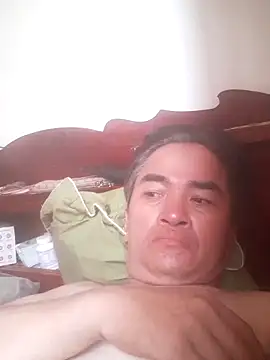 Snapshot of Brongiep chatting on 12, 11, 2025 Brongiep online show from 12, 11, 2025