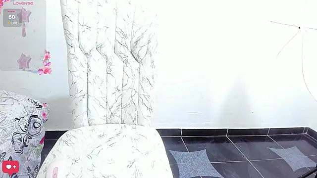 Snapshot of Sofia_Dg chatting on 7, 11, 2025 Sofia Dg online show from 7, 11, 2025