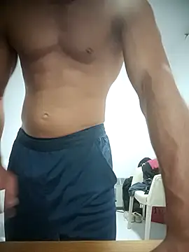 Snapshot of bigdick_italy chatting on 3, 5, 2026 bigdick italy online show from 3, 5, 2026