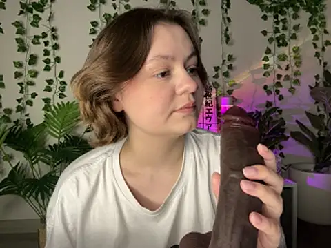 MoonIvy  online show from 16, 1, 2026