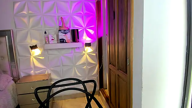 Wyatt Rose online show from 7, 1, 2026