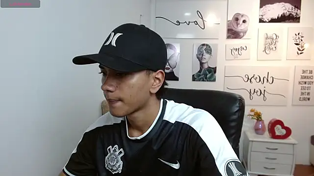 markbowie online show from 21, 9, 2025