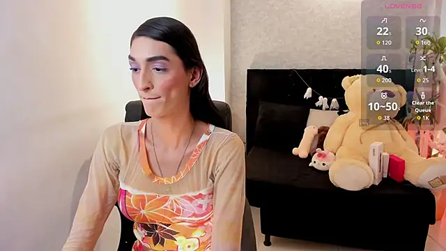 Snapshot of lily_cash1 chatting on 11, 10, 2025 lily cash1 online show from 11, 10, 2025