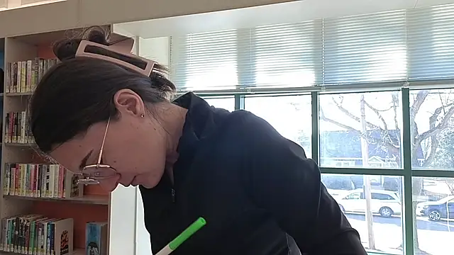 bambifarrina online show from 11, 2, 2026