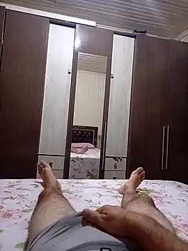 Gustavo198045 online show from 21, 4, 2026