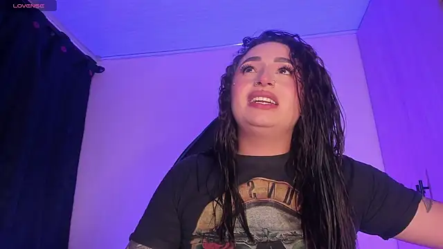 Snapshot of scarlett_Collinss chatting on 25, 7, 2026 scarlett Collinss online show from 25, 7, 2026