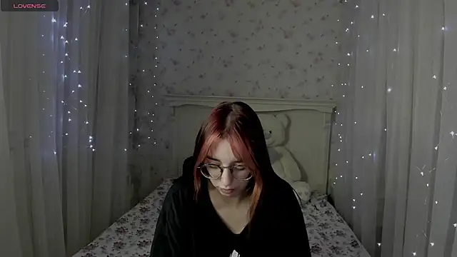 Leia Moreno online show from 9, 10, 2025