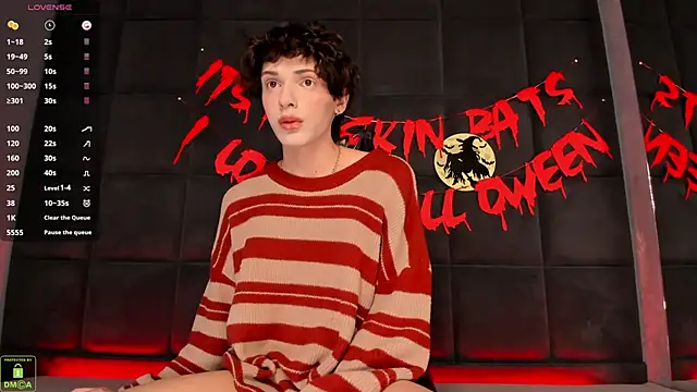 Snapshot of ColeStorm chatting on 26, 10, 2025 ColeStorm online show from 26, 10, 2025