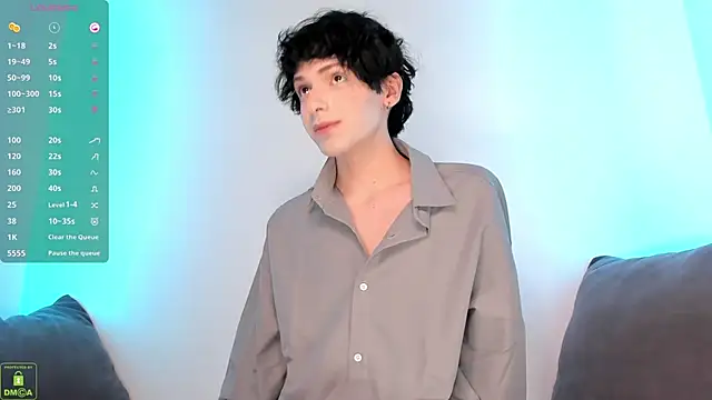 Snapshot of ColeStorm chatting on 11, 11, 2025 ColeStorm online show from 11, 11, 2025