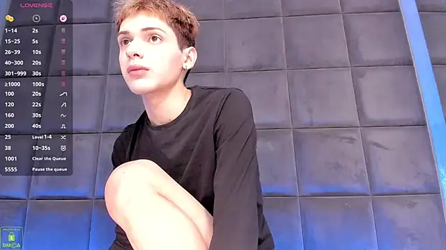 Snapshot of ColeStorm chatting on 27, 11, 2025 ColeStorm online show from 27, 11, 2025