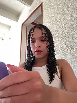 Yasmin777  online show from 6, 2, 2026