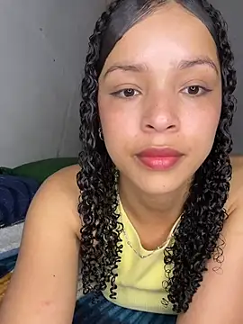 Snapshot of Yasmin777_ chatting on 28, 6, 2026 Yasmin777 online show from 28, 6, 2026