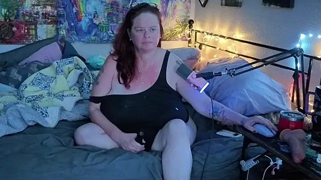 scarelett2372 online show from 27, 3, 2026