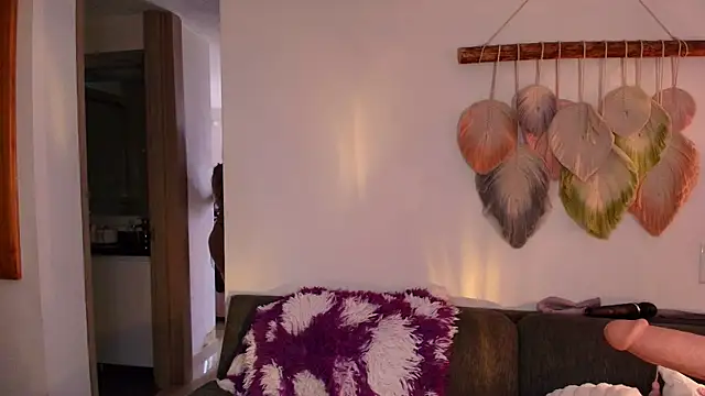 Claiborne Morris online show from 28, 3, 2026