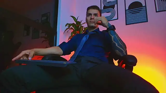 ALPHA DOMINUS  online show from 24, 4, 2026