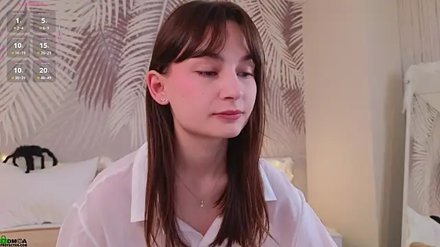 LolaPrise online show from 26, 10, 2025