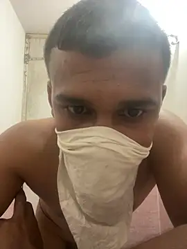 Snapshot of omkarcoll chatting on 2, 2, 2026 omkarcoll online show from 2, 2, 2026