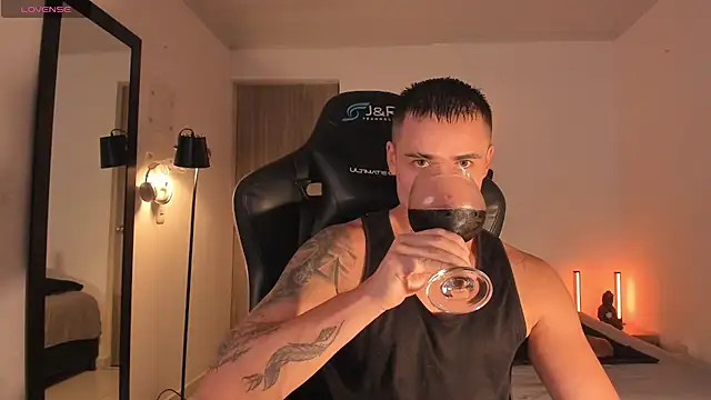 connorsmiith online show from 12, 7, 2026