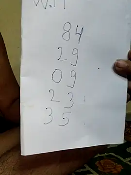 Snapshot of raju-ki-rani chatting on 4, 11, 2025 raju-ki-rani online show from 4, 11, 2025