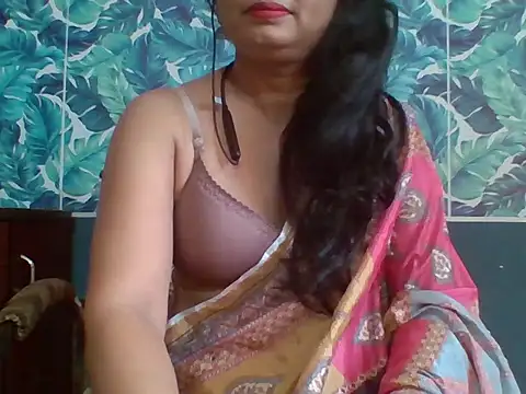 Snapshot of Marathi_q4een01 chatting on 7, 5, 2026 Marathi q4een01 online show from 7, 5, 2026