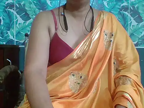 Snapshot of Marathi_q4een01 chatting on 13, 5, 2026 Marathi q4een01 online show from 13, 5, 2026