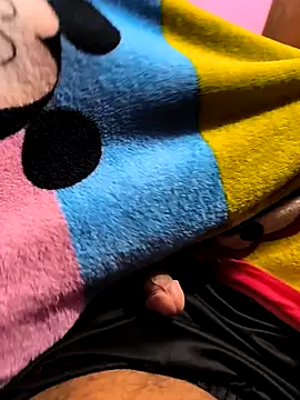 Snapshot of Hhhhh685889 chatting on 13, 9, 2025 Hhhhh685889 online show from 13, 9, 2025