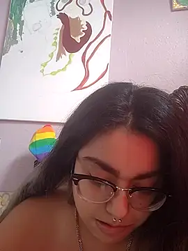 Lovelyrainn online show from 17, 11, 2025