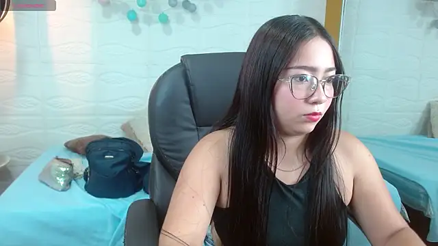 tinisweet online show from 31, 3, 2026