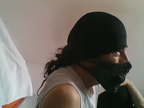 Snapshot of matrix70016 chatting on 8, 9, 2025 matrix70016 online show from 8, 9, 2025