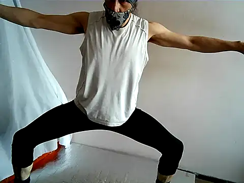 Snapshot of matrix70016 chatting on 11, 9, 2025 matrix70016 online show from 11, 9, 2025