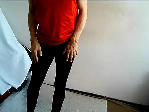Snapshot of matrix70016 chatting on 21, 10, 2025 matrix70016 online show from 21, 10, 2025