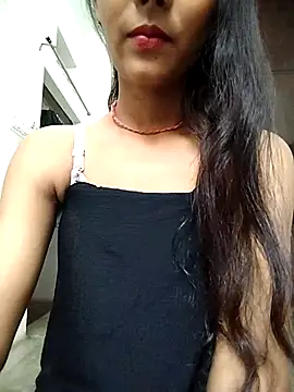 Naina 04 online show from 14, 9, 2025