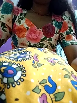 Naina 04 online show from 6, 10, 2025