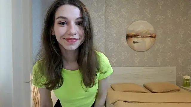 Snapshot of KellyShines chatting on 15, 4, 2026 KellyShines online show from 15, 4, 2026