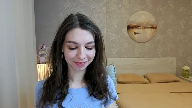 Snapshot of KellyShines chatting on 25, 4, 2026 KellyShines online show from 25, 4, 2026
