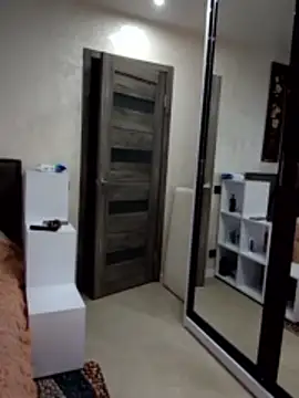 Snapshot of KissMiSveet chatting on 23, 11, 2025 KissMiSveet online show from 23, 11, 2025