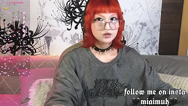 Snapshot of mia__yui chatting on 25, 9, 2025 mia  yui online show from 25, 9, 2025