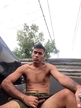 Snapshot of Emabracamonte95 chatting on 14, 3, 2026 Emabracamonte95 online show from 14, 3, 2026