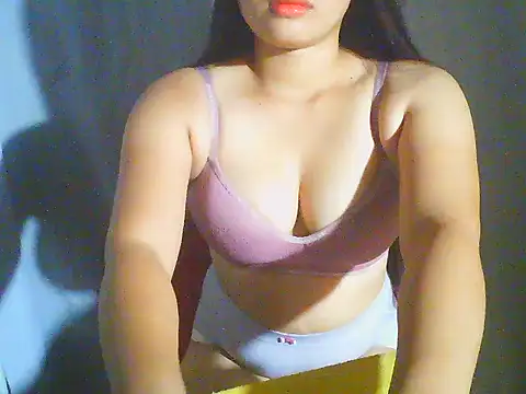 Katie Winslet online show from 5, 4, 2026