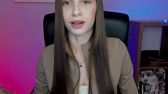 LuxMaya online show from 28, 11, 2025