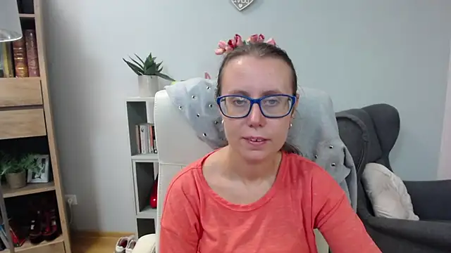 sweetxLizzy online show from 8, 7, 2026