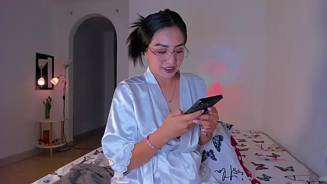 Snapshot of latingabby chatting on 15, 9, 2025 latingabby online show from 15, 9, 2025