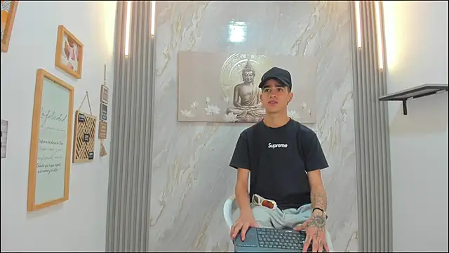 TWINKS BOYS1 online show from 10, 1, 2026