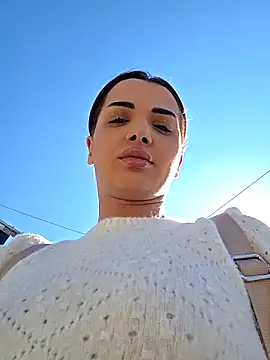 Snapshot of NaughtyChloe chatting on 14, 9, 2025 NaughtyChloe online show from 14, 9, 2025
