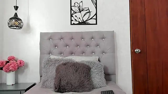 Emiily cooper x online show from 25, 10, 2025