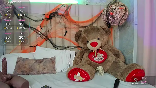 Snapshot of NikkyyRed chatting on 31, 10, 2025 NikkyyRed online show from 31, 10, 2025