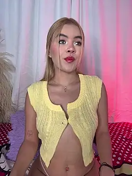 Snapshot of Miaa_rosses3 chatting on 15, 7, 2026 Miaa rosses3 online show from 15, 7, 2026