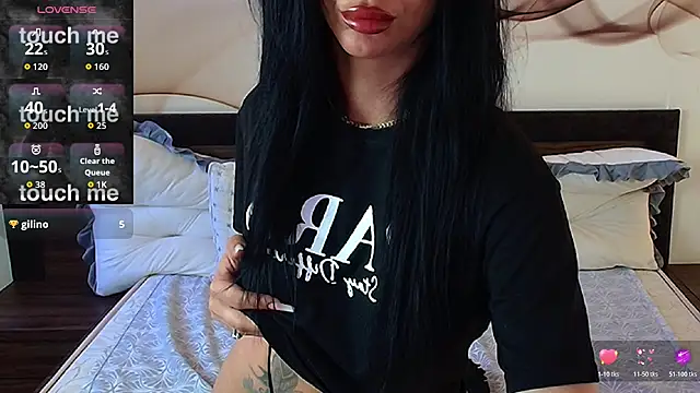 Snapshot of NaomiScarlet chatting on 14, 7, 2026 NaomiScarlet online show from 14, 7, 2026